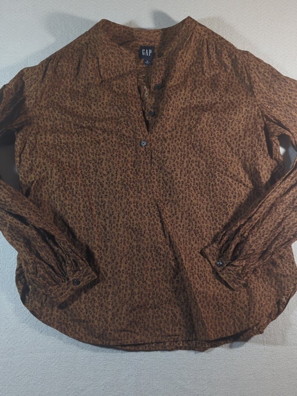 Gap Brown Leopard Print Blouse Long Sleeve Split Neck Henley Tunic Top M